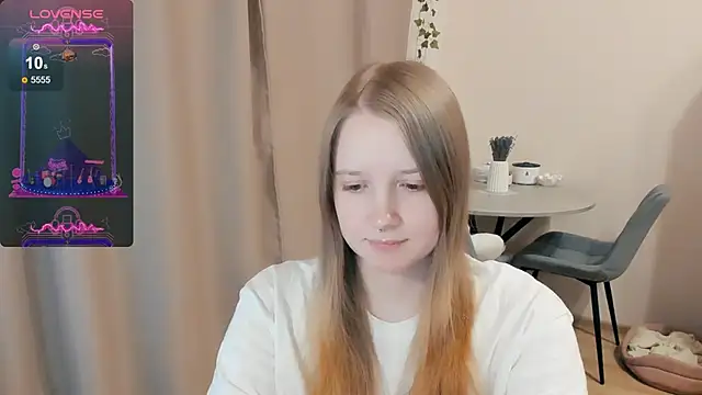 Snapshot of Alyaley chatting on October 14, 2025, 11:58 pm Alyaley online show from October 14, 2025, 11:58 pm