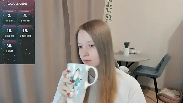 Snapshot of Alyaley chatting on October 29, 2025, 3:27 am Alyaley online show from October 29, 2025, 3:27 am