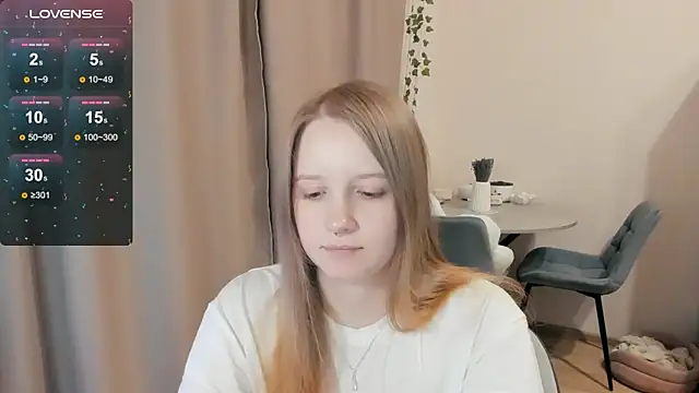 Snapshot of Alyaley chatting on November 5, 2025, 9:07 pm Alyaley online show from November 5, 2025, 9:07 pm