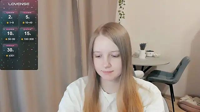 Snapshot of Alyaley chatting on October 17, 2025, 11:50 pm Alyaley online show from October 17, 2025, 11:50 pm