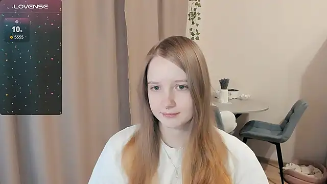 Snapshot of Alyaley chatting on November 9, 2025, 11:47 am Alyaley online show from November 9, 2025, 11:47 am