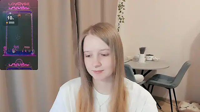 Snapshot of Alyaley chatting on October 11, 2025, 7:15 pm Alyaley online show from October 11, 2025, 7:15 pm