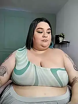 Snapshot of tiffany_laurens chatting on December 28, 2024, 8:26 am tiffany laurens online show from December 28, 2024, 8:26 am