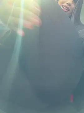 Snapshot of Syka0001 chatting on February 13, 2026, 10:48 am Syka0001 online show from February 13, 2026, 10:48 am