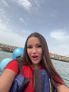 Snapshot of Syka0001 chatting on April 13, 2026, 10:52 am Syka0001 online show from April 13, 2026, 10:52 am