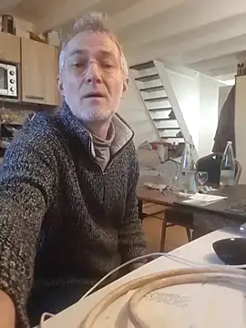 Snapshot of 60philippe chatting on January 26, 2025, 7:42 am 60philippe online show from January 26, 2025, 7:42 am