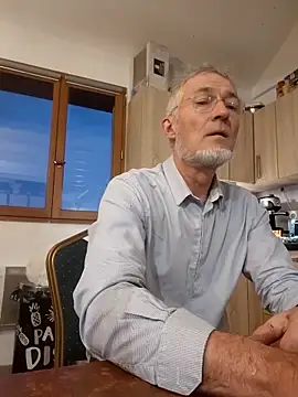 Snapshot of 60philippe chatting on October 4, 2025, 5:47 pm 60philippe online show from October 4, 2025, 5:47 pm