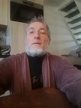 Snapshot of 60philippe chatting on December 13, 2024, 12:50 pm 60philippe online show from December 13, 2024, 12:50 pm