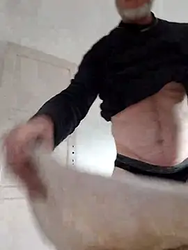 Snapshot of 60philippe chatting on October 8, 2025, 2:51 pm 60philippe online show from October 8, 2025, 2:51 pm