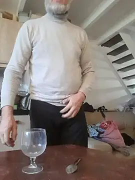 Snapshot of 60philippe chatting on December 5, 2024, 1:22 pm 60philippe online show from December 5, 2024, 1:22 pm