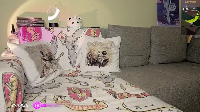 Snapshot of Sussie_Salmon chatting on November 4, 2025, 8:45 pm Sussie Salmon online show from November 4, 2025, 8:45 pm