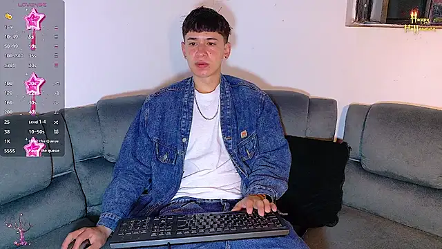 Snapshot of Mr_daren_ chatting on October 25, 2025, 5:57 pm Mr daren online show from October 25, 2025, 5:57 pm