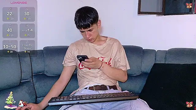 Mr daren  online show from December 19, 2025, 7:38 pm