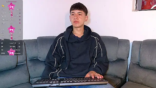 Snapshot of Mr_daren_ chatting on November 10, 2025, 7:08 pm Mr daren online show from November 10, 2025, 7:08 pm