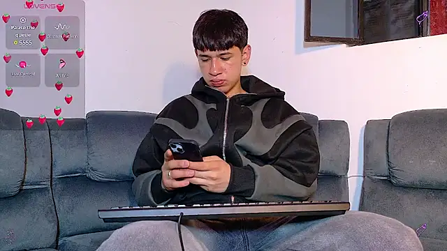 Snapshot of Mr_daren_ chatting on October 8, 2025, 5:02 pm Mr daren online show from October 8, 2025, 5:02 pm