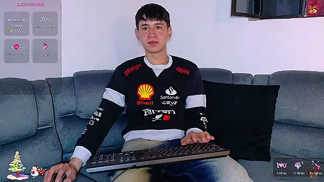 Snapshot of Mr_daren_ chatting on December 3, 2025, 7:02 pm Mr daren online show from December 3, 2025, 7:02 pm