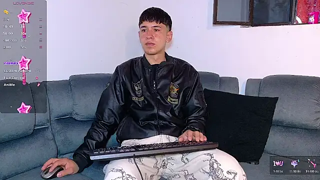 Snapshot of Mr_daren_ chatting on November 17, 2025, 7:07 pm Mr daren online show from November 17, 2025, 7:07 pm