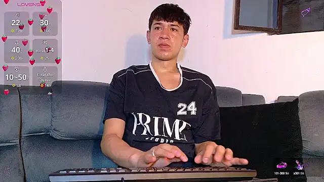 Snapshot of Mr_daren_ chatting on October 13, 2025, 5:14 pm Mr daren online show from October 13, 2025, 5:14 pm