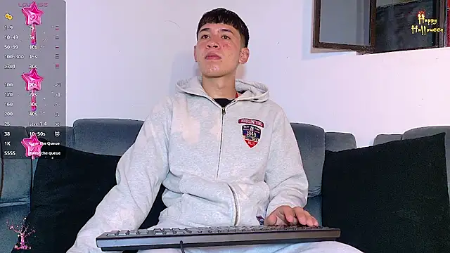 Snapshot of Mr_daren_ chatting on October 23, 2025, 5:11 pm Mr daren online show from October 23, 2025, 5:11 pm