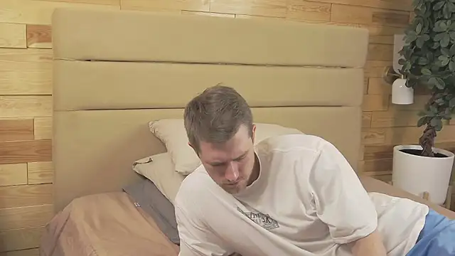 EthanPinkman online show from November 8, 2025, 4:05 am