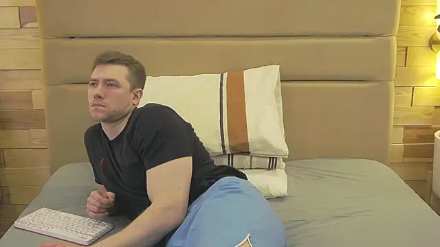 EthanPinkman online show from February 20, 2026, 6:26 am