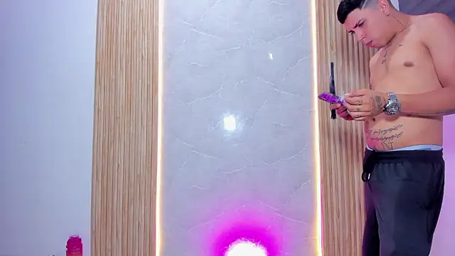 wild demongirl online show from January 11, 2026, 7:32 pm