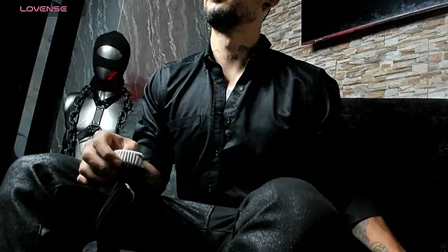 Snapshot of Seth_Owner chatting on June 23, 2026, 2:20 am Seth Owner online show from June 23, 2026, 2:20 am