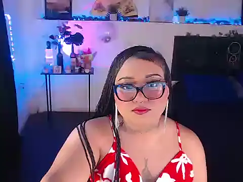 Snapshot of LiaScarlett chatting on November 4, 2025, 4:00 pm LiaScarlett online show from November 4, 2025, 4:00 pm