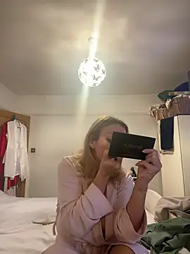 JodiSands online show from February 7, 2025, 8:01 am