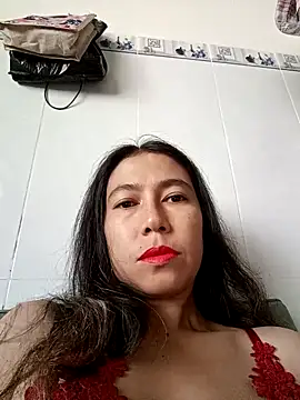 Snapshot of 2HotAsain4u chatting on October 18, 2025, 12:34 am 2HotAsain4u online show from October 18, 2025, 12:34 am