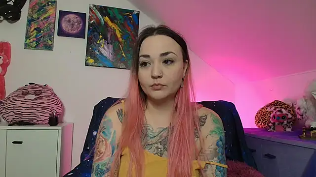 PinkHurricaneOfficial online show from February 5, 2026, 3:13 am