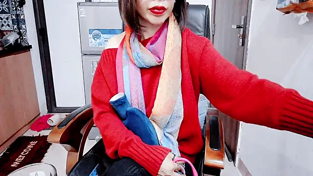 Miu-Le online show from January 11, 2026, 6:48 pm