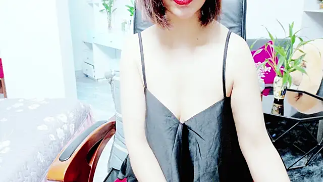 Snapshot of Miu-Le chatting on June 27, 2026, 10:21 am Miu-Le online show from June 27, 2026, 10:21 am