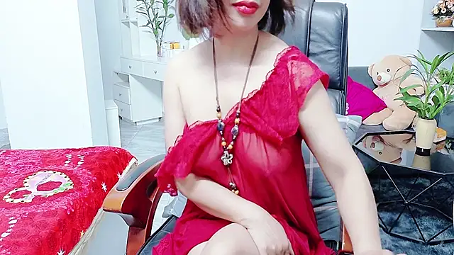 Snapshot of Miu-Le chatting on May 17, 2026, 10:21 pm Miu-Le online show from May 17, 2026, 10:21 pm