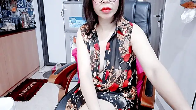 Miu-Le online show from March 12, 2026, 7:45 am