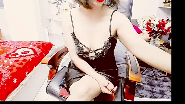 Snapshot of Miu-Le chatting on May 16, 2026, 7:40 am Miu-Le online show from May 16, 2026, 7:40 am