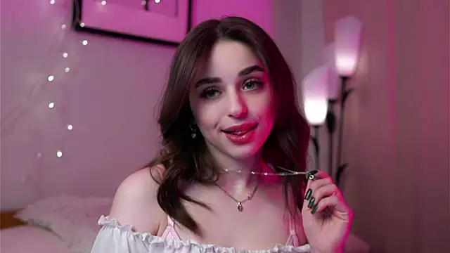 EstherMitchel online show from March 1, 2025, 1:22 am