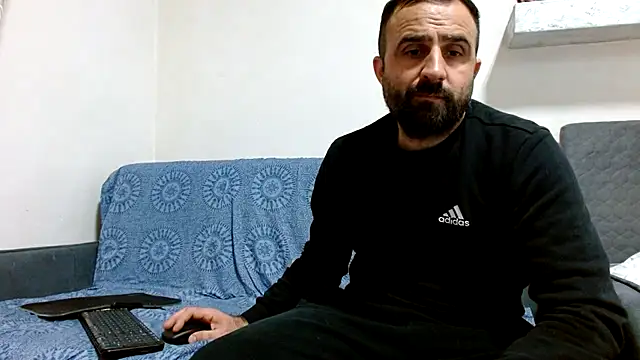 Snapshot of ivat80 chatting on November 20, 2025, 5:02 pm ivat80 online show from November 20, 2025, 5:02 pm