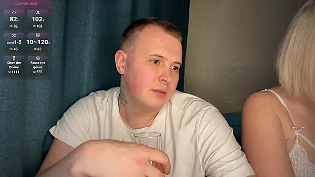 MrMrsRight online show from February 11, 2025, 5:07 pm