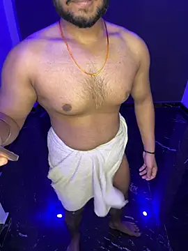 Snapshot of Cum_on_your_tityyy chatting on March 23, 2025, 7:31 am Cum on your tityyy online show from March 23, 2025, 7:31 am