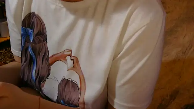 Snapshot of _Kitti_ chatting on October 11, 2025, 5:03 pm Kitti online show from October 11, 2025, 5:03 pm