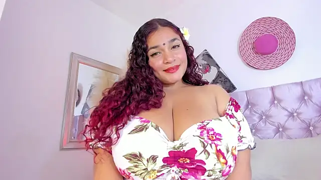Snapshot of Darsha_Hara chatting on July 28, 2026, 11:17 am Darsha Hara online show from July 28, 2026, 11:17 am