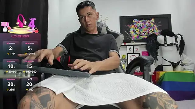 Snapshot of andy_dwels777 chatting on September 13, 2025, 9:48 pm andy dwels777 online show from September 13, 2025, 9:48 pm