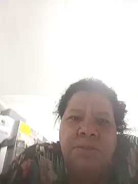 Snapshot of Shanttal0272 chatting on December 15, 2025, 2:45 pm Shanttal0272 online show from December 15, 2025, 2:45 pm