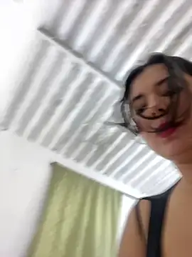 Snapshot of LUISA_SEXY_ chatting on September 21, 2025, 10:15 pm LUISA SEXY online show from September 21, 2025, 10:15 pm