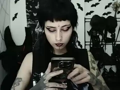 Snapshot of n0sferatus__ chatting on March 26, 2026, 2:21 am n0sferatus online show from March 26, 2026, 2:21 am