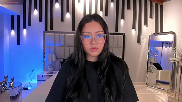 AmberLewis  online show from November 6, 2025, 2:59 am