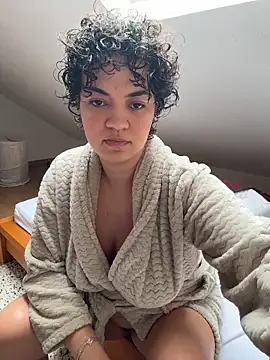 rafamarianoofc online show from March 9, 2026, 1:58 pm