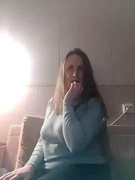 Evelina cute online show from February 14, 2025, 4:09 pm