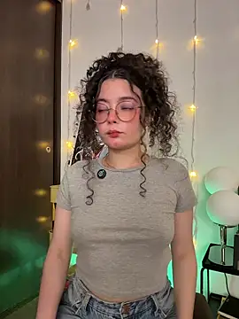 Antoniart  online show from October 31, 2025, 1:57 am